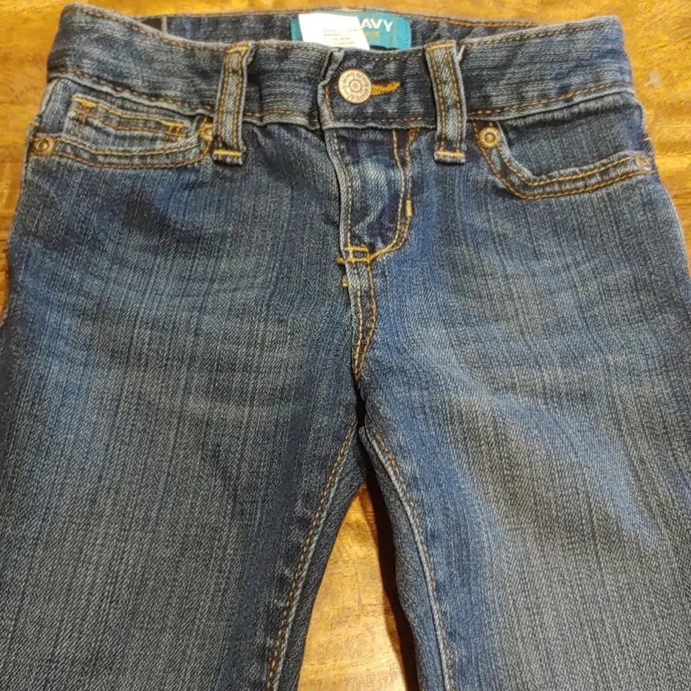 NWOT Old Navy Skinny Jeans Slim